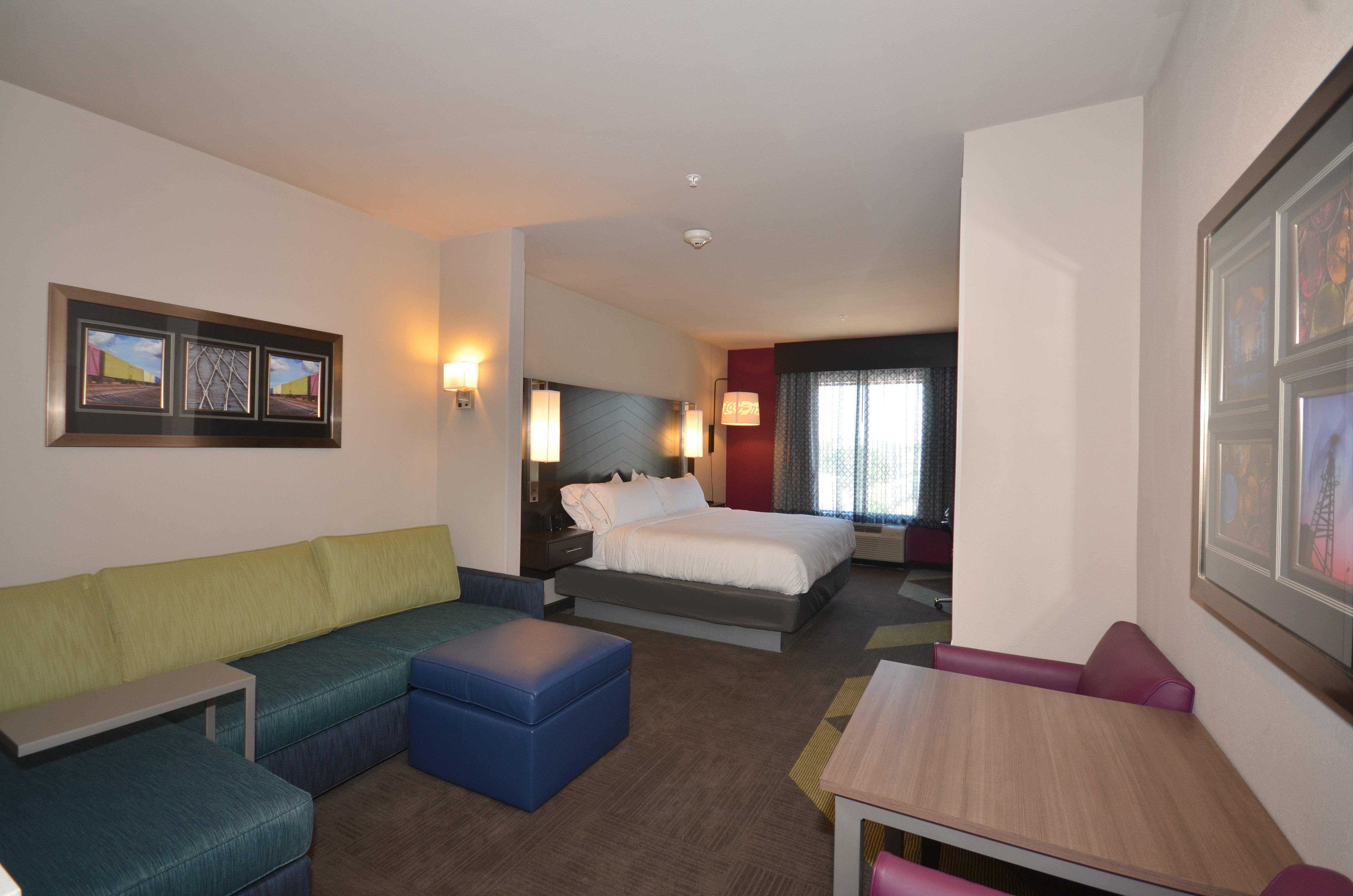 Hotel Express & Mid - Arpt Area By Ihg