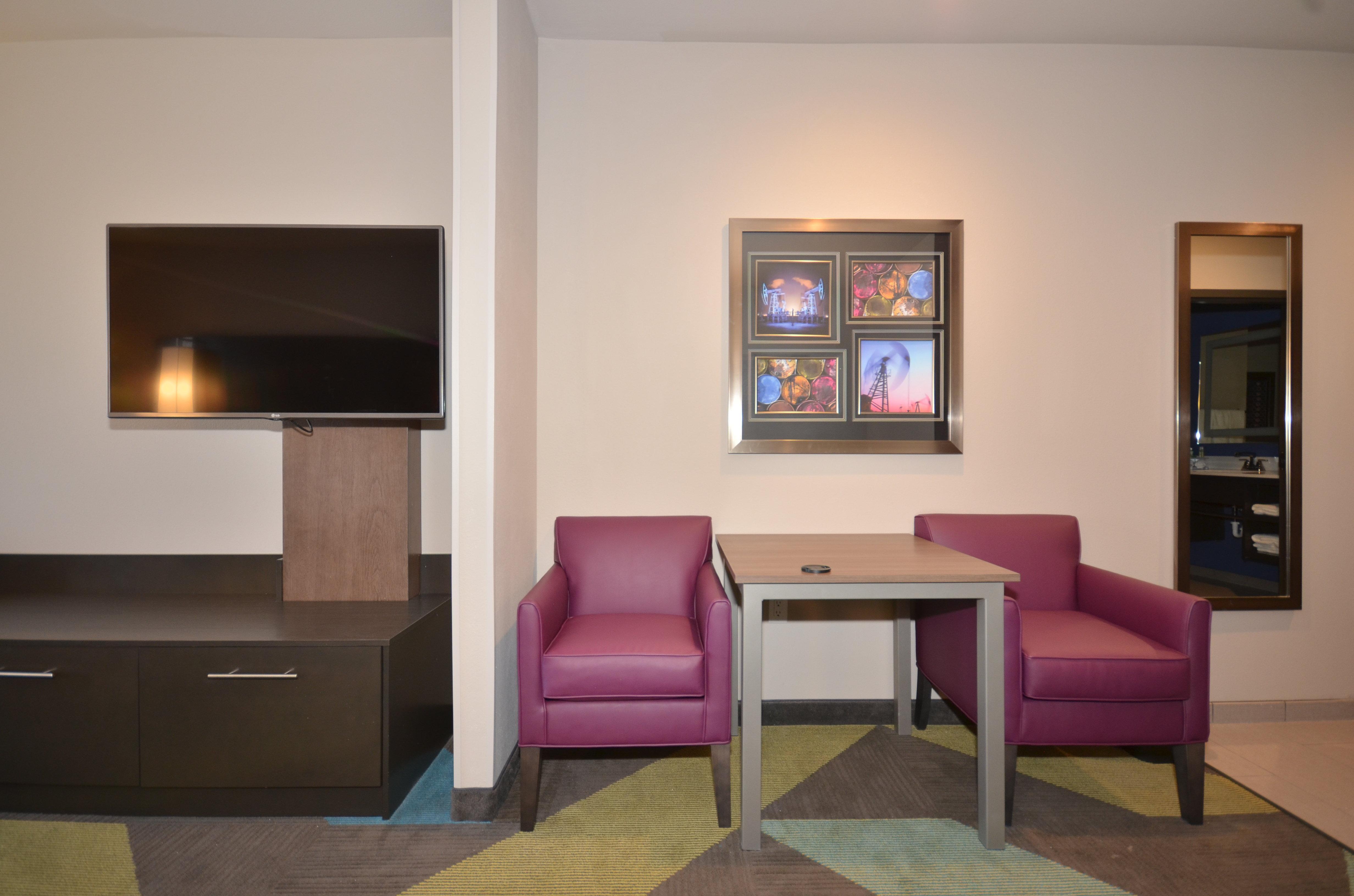 Express & Mid - Arpt Area By Ihg 3*