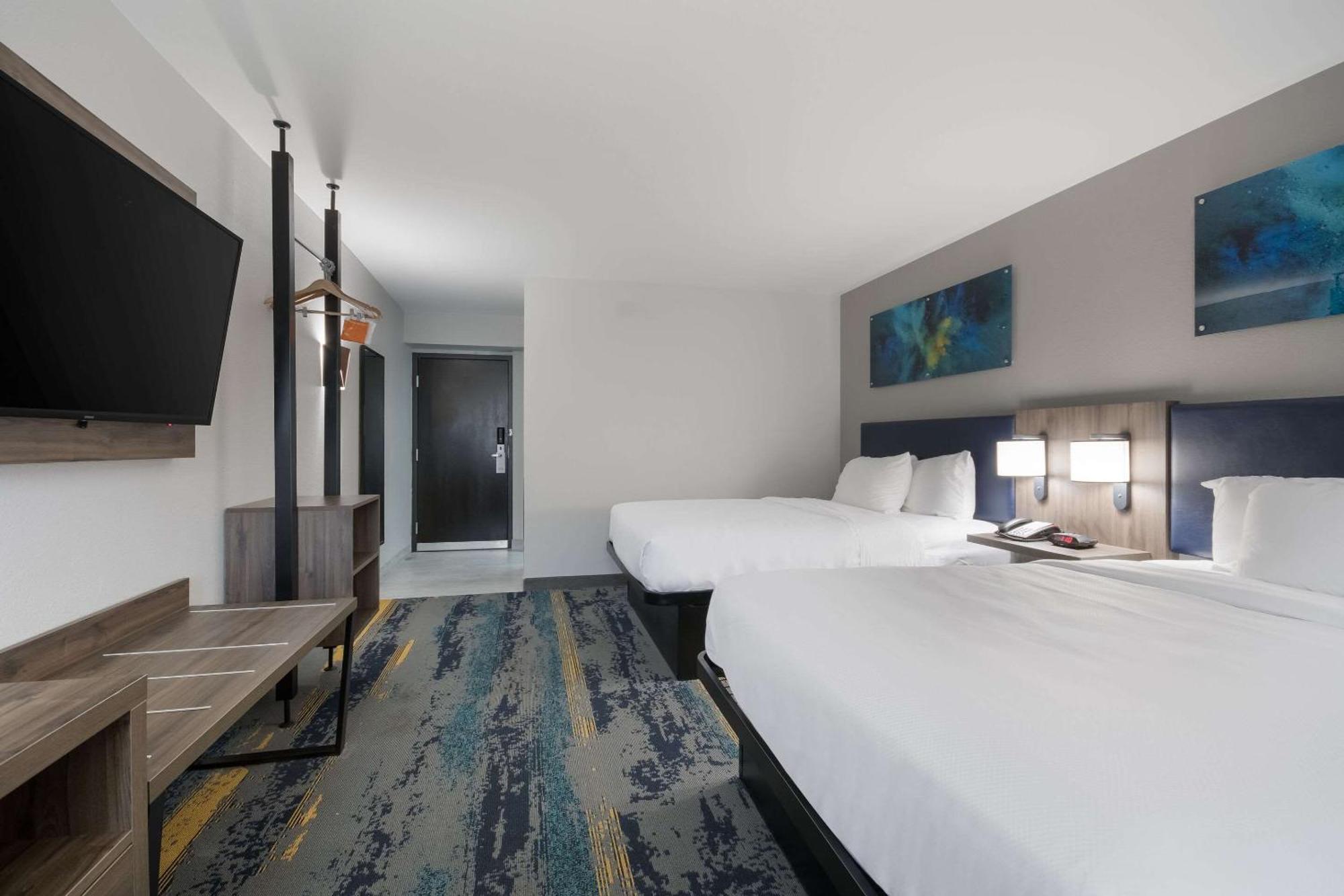 Hotel Clarion Pointe Okc Airport Oklahoma City
