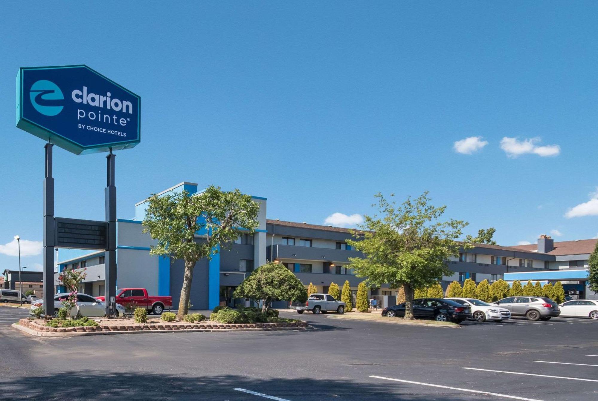 Clarion Pointe Okc Airport 2*