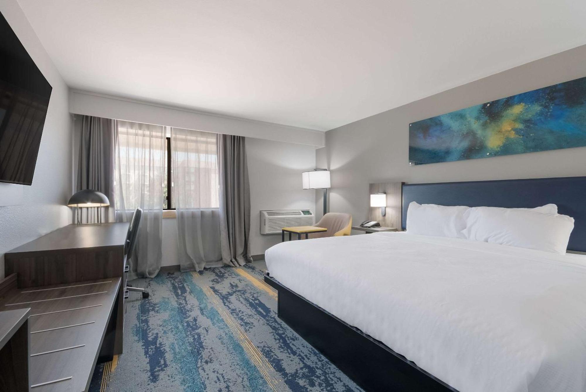 Clarion Pointe Okc Airport Oklahoma City