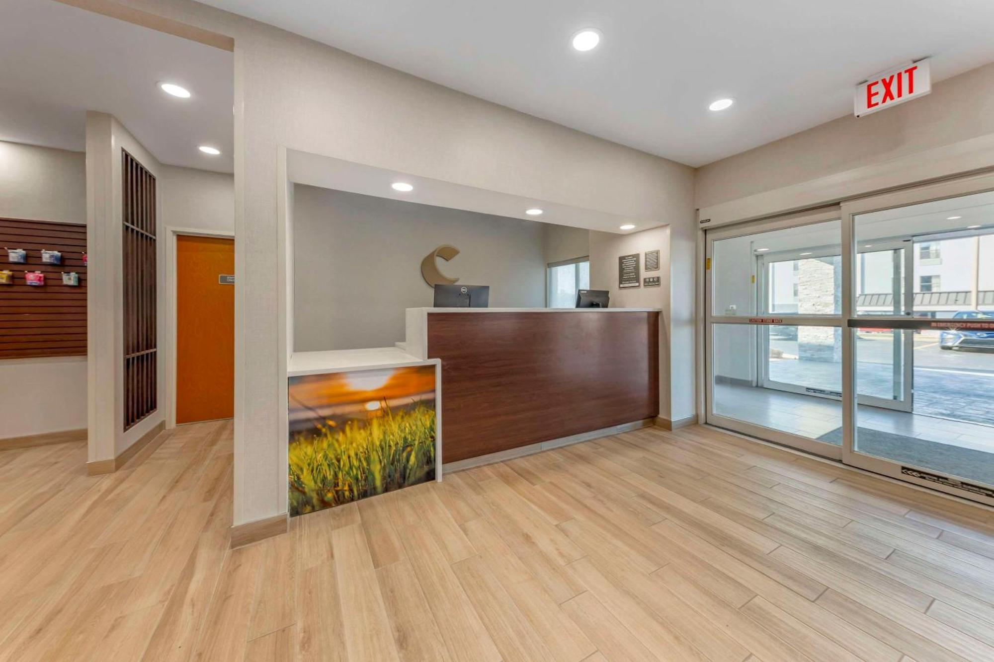 Hotel Comfort & North - Quail Springs Oklahoma City