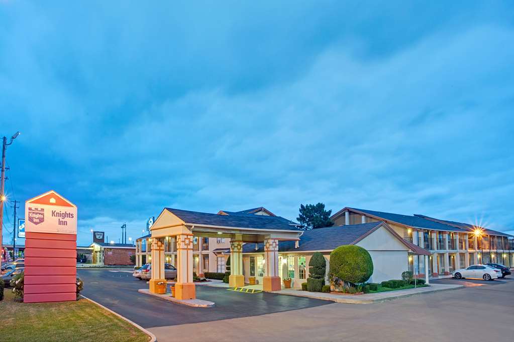Hotel Quality South 2*