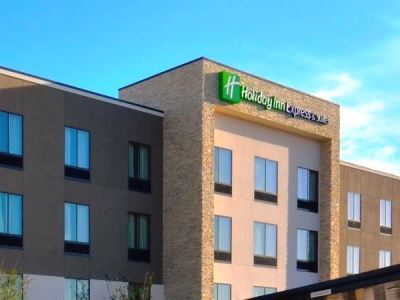 Hotel Express & Mid - Arpt Area By Ihg 3*