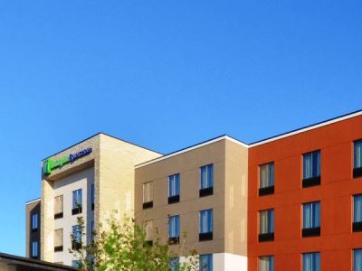 Hotel Express & Mid - Arpt Area By Ihg