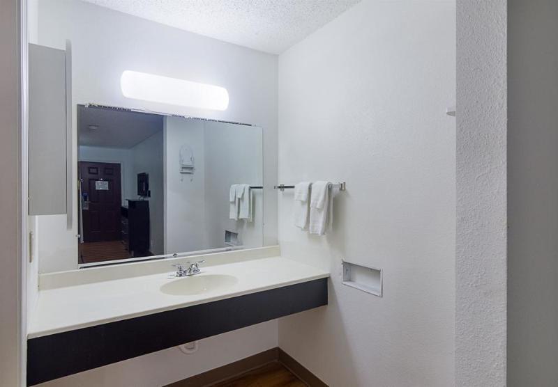 Hotel Extended Airport By Oyo Oklahoma City