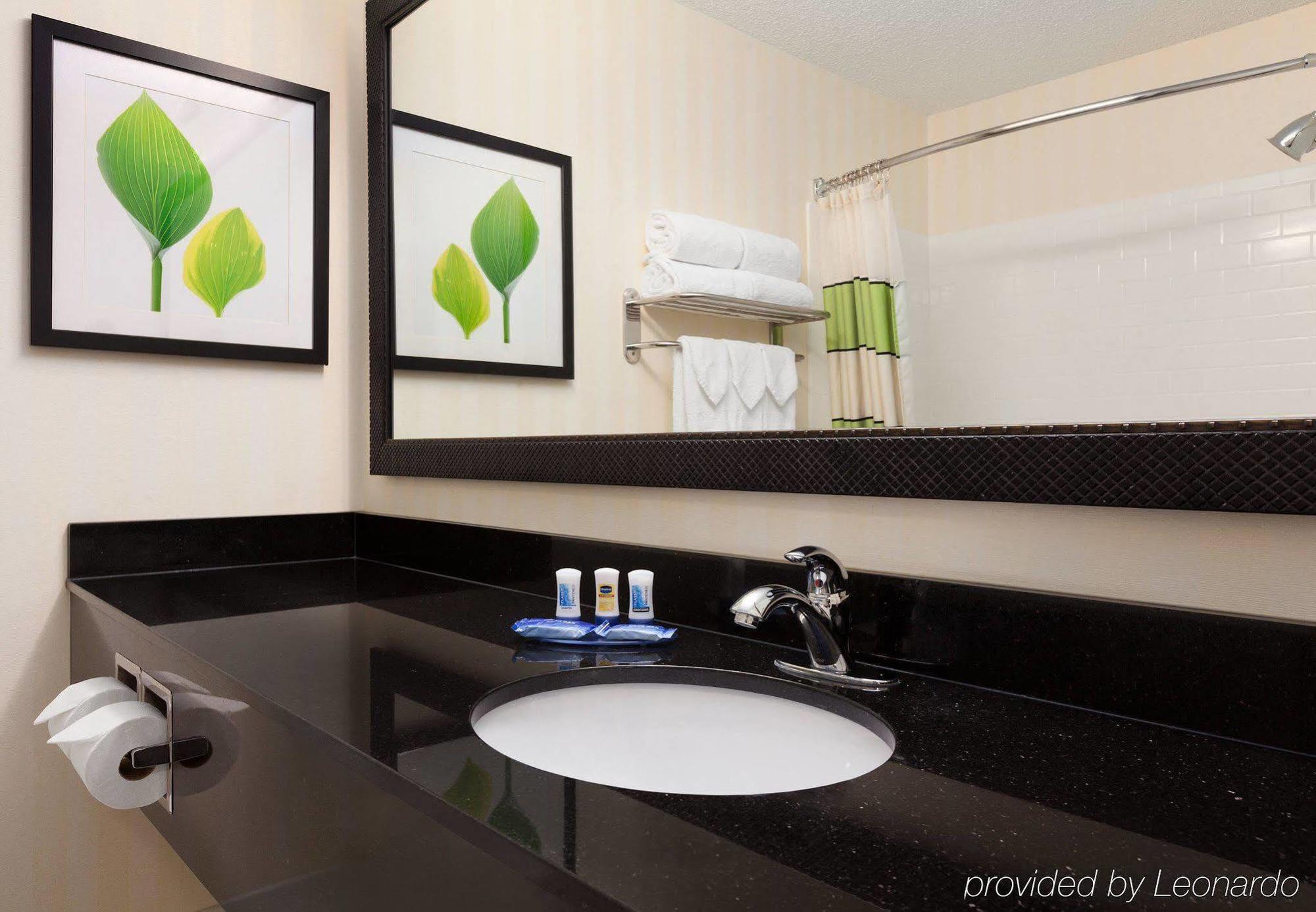 Fairfield & Quail Springs/south Edmond 3* Oklahoma City