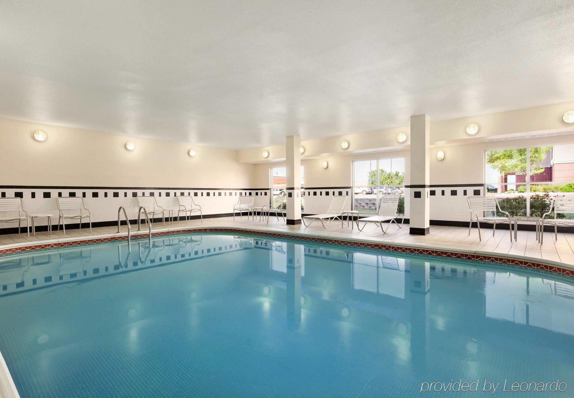 Hotel Fairfield & Quail Springs/south Edmond 3*