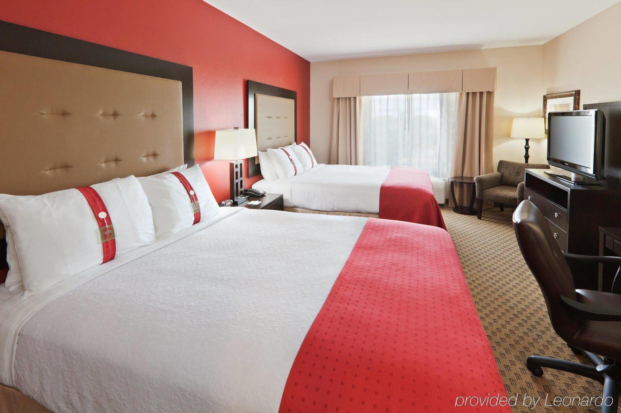 Hotel Holiday Airport By Ihg